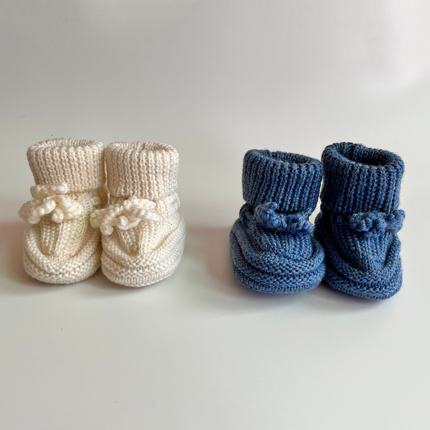 merino wool baby socks with pompom